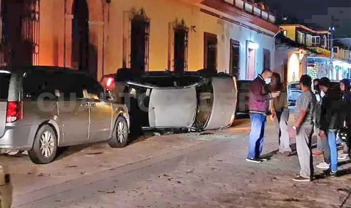 Aparatoso percance en el Centro Histórico