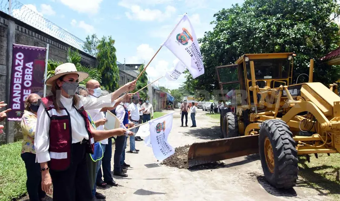 Ayuntamiento inicia obras de pavimentación de calles