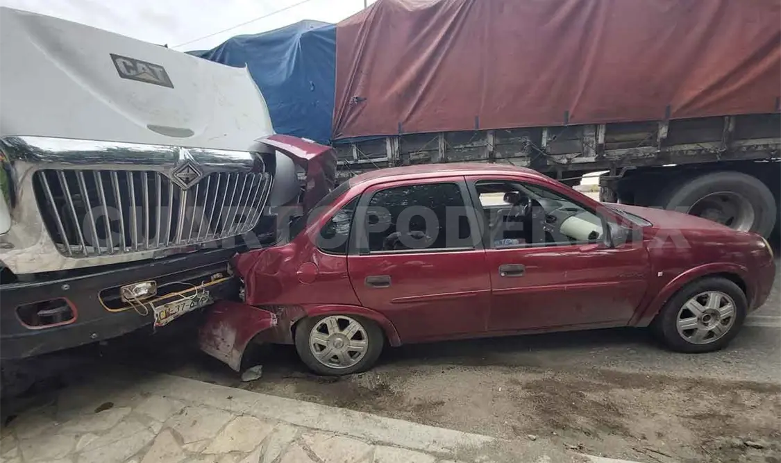 Dos personas resultan heridas en accidente