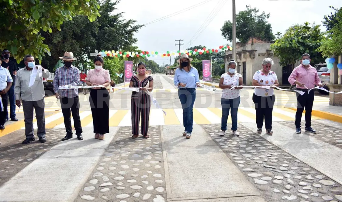 Se construyó la obra de pavimentación de calles con una inversión superior a los tres millones de pesos. CP