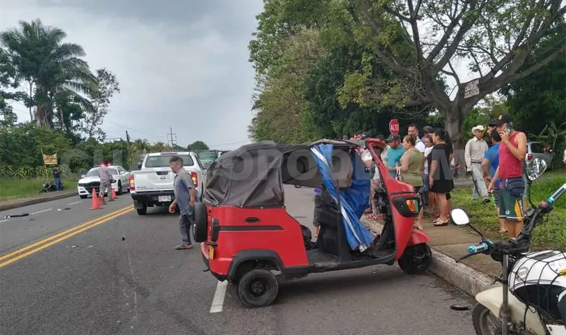 Moto triciclos y “tuc tuc” se apropian de vías federales