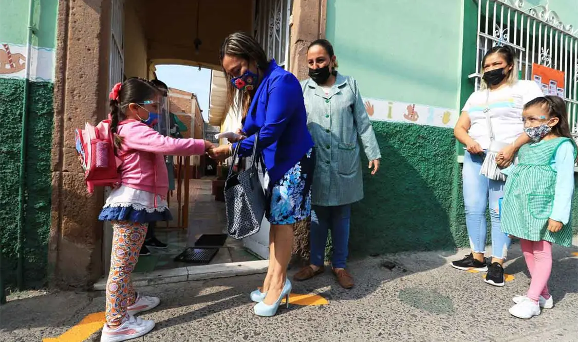 En regreso a clases, habrá tres filtros para alumnos