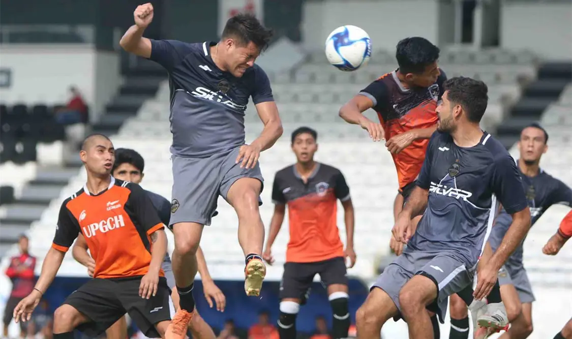 La plantilla de Cafetaleros de Chiapas va aflojando los músculos, tras una fuerte pretemporada en sus instalaciones del estadio Zoque. Cortesía