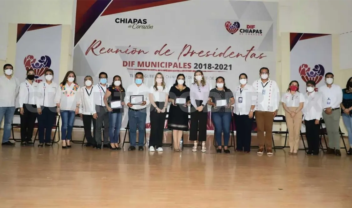 Reconocen trabajo conjunto de los DIF municipales
