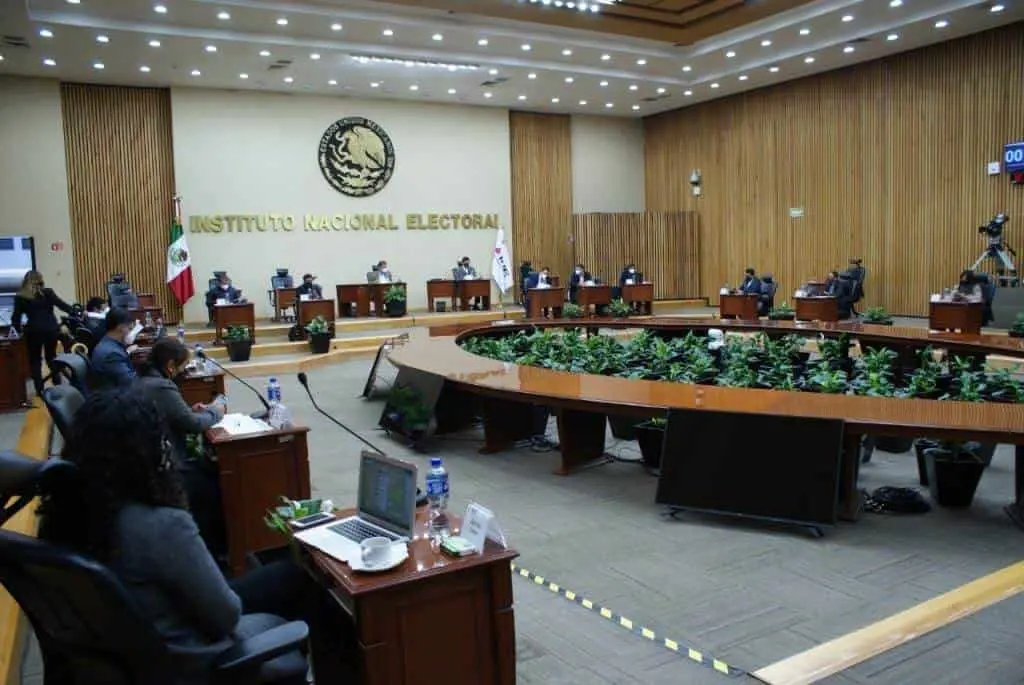 En medio de inconformidades, el Consejo General del INE acató la sentencia. Cortesía