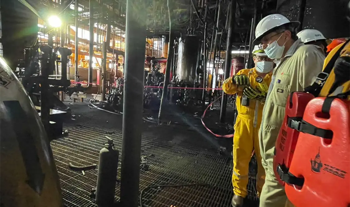 Restablecen producción de barriles tras explosión