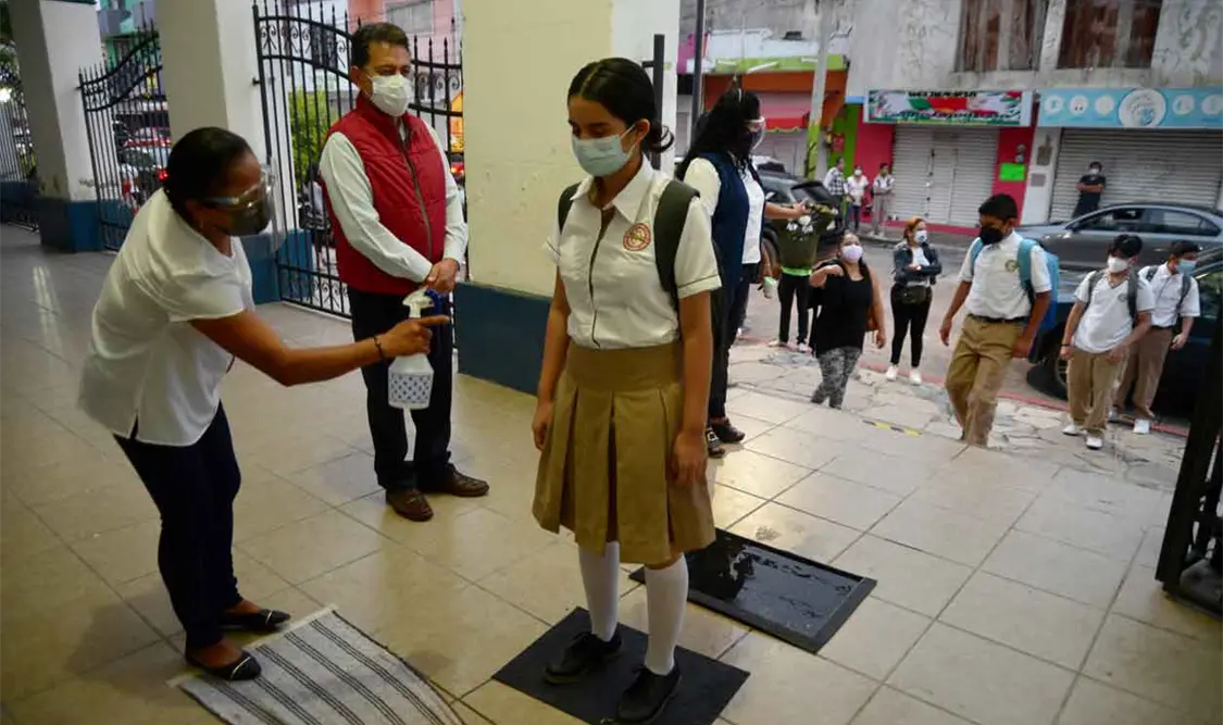 Regresaron a clases más de 11 millones de los alumnos