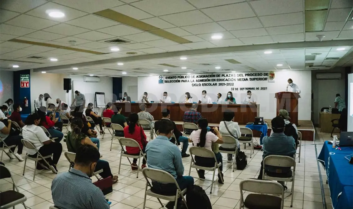 Cobach asigna plazas en Educación Media Superior