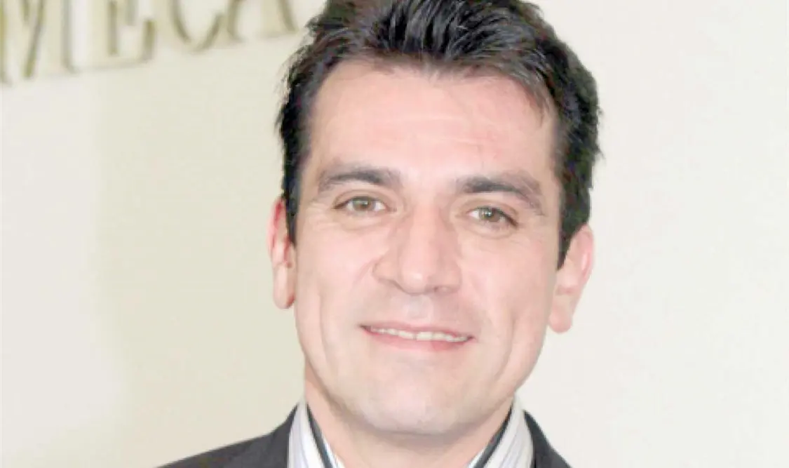 Jorge Salinas le pide ayuda a Ojitos de Huevo