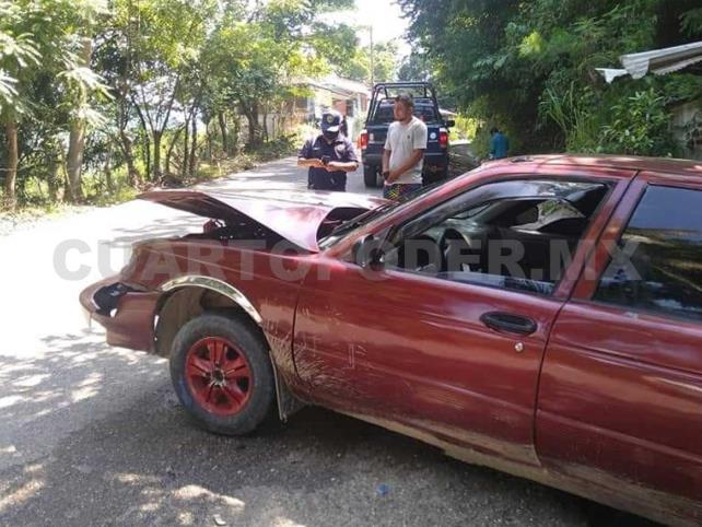 Acelerado Chofer Pierde El Control Y Se Accidenta