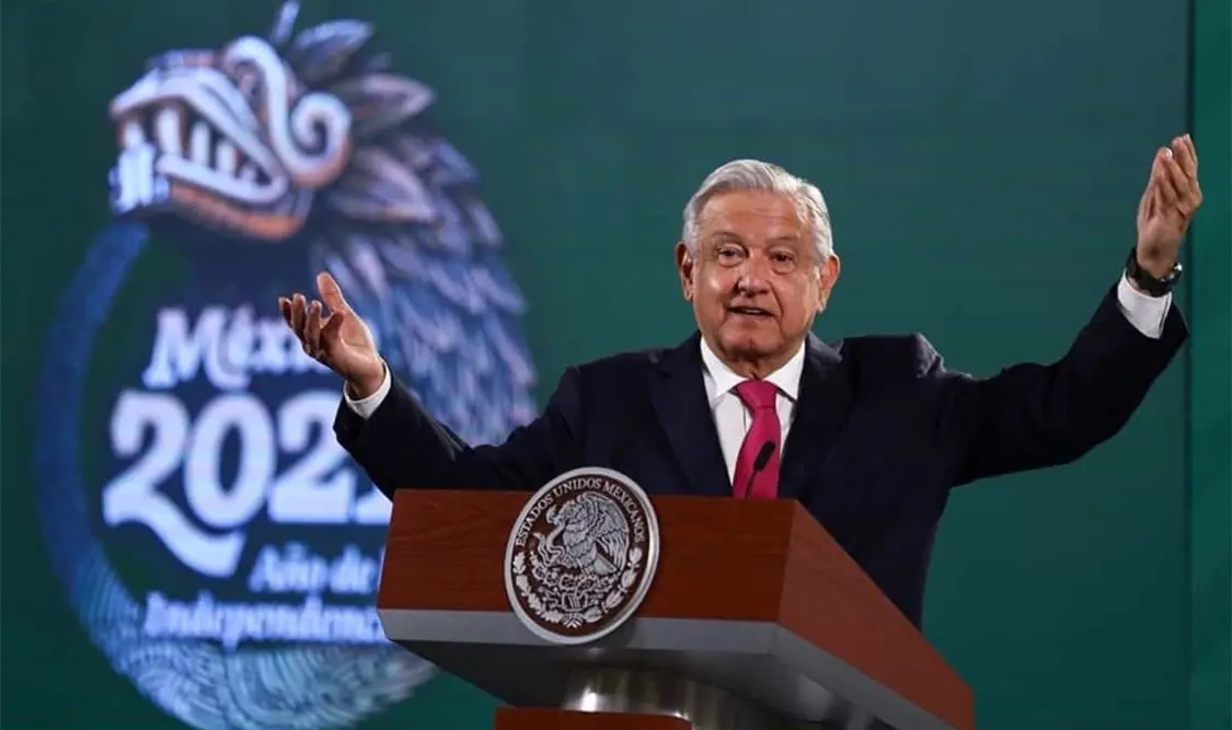 El titular del Ejecutivo federal confió en que entregue la Presidencia de la República a mujeres y hombres con ideales, y que le tengan amor al pueblo. Presidencia