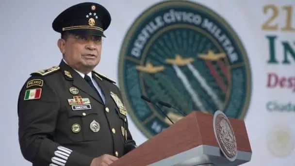 Sandoval González afirmó que las Fuerzas Armadas de tierra y aire evolucionan a la par de México. Twitter