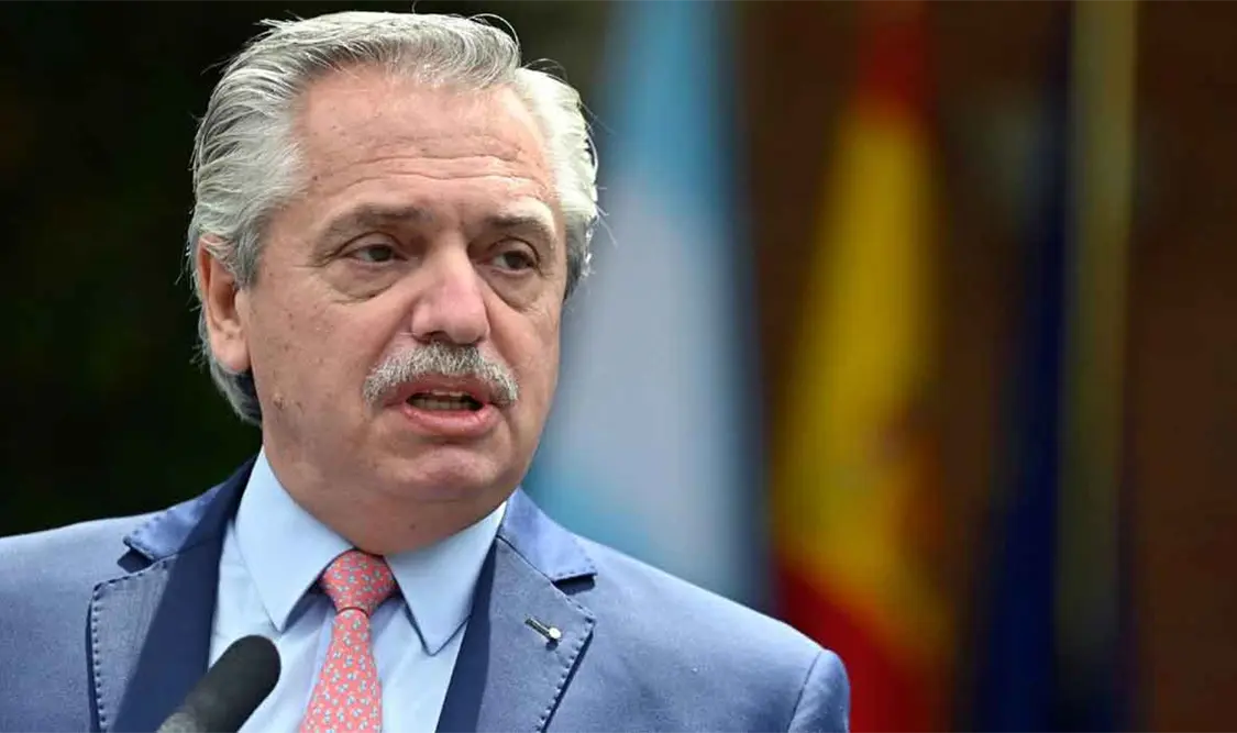 Presidente de Argentina cancela viaje México