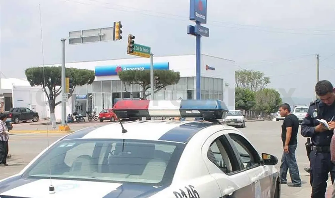 Asaltan a cuentahabiente y le quitan 150 mil pesos
