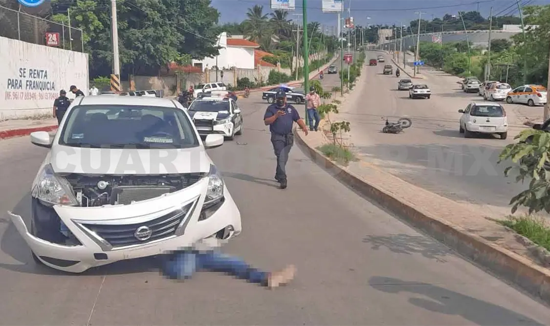 Muere motociclista tras estrellarse contra vehículo