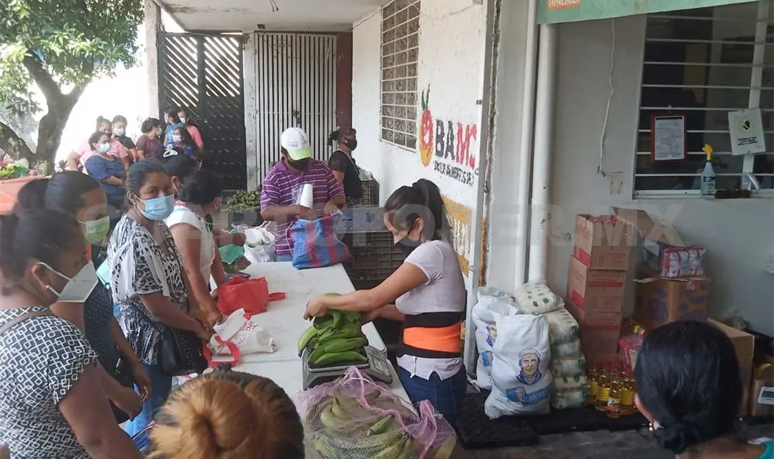 Banco de Alimentos brinda apoyo a familias migrantes