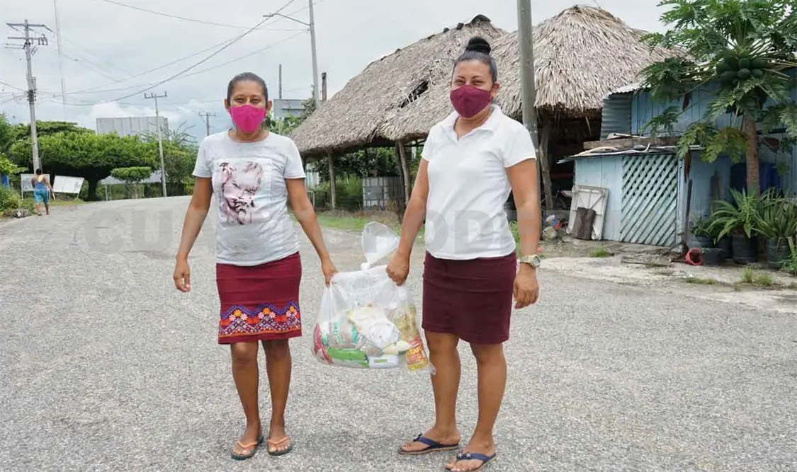Apoyan a afectados en Pijijiapan