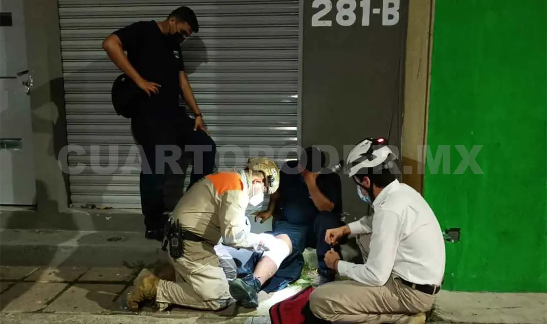 Peatón es arrollado por colectivo