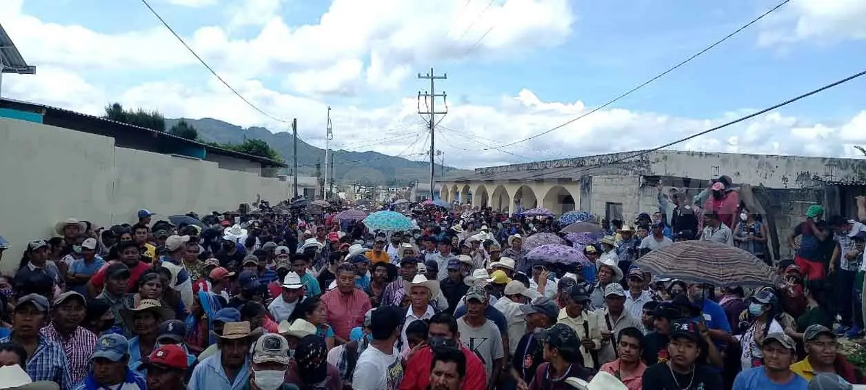 Demandan Concejo Municipal en Altamirano