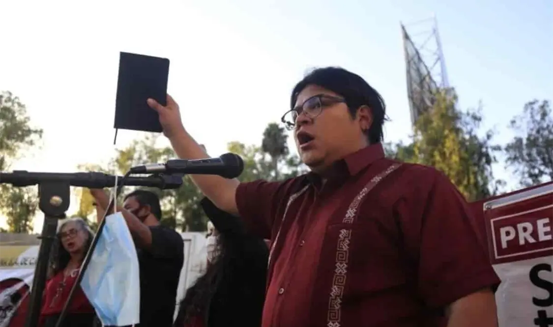 A través de sus redes sociales, el también analista político urgió a democratizar a Morena. Cortesía
