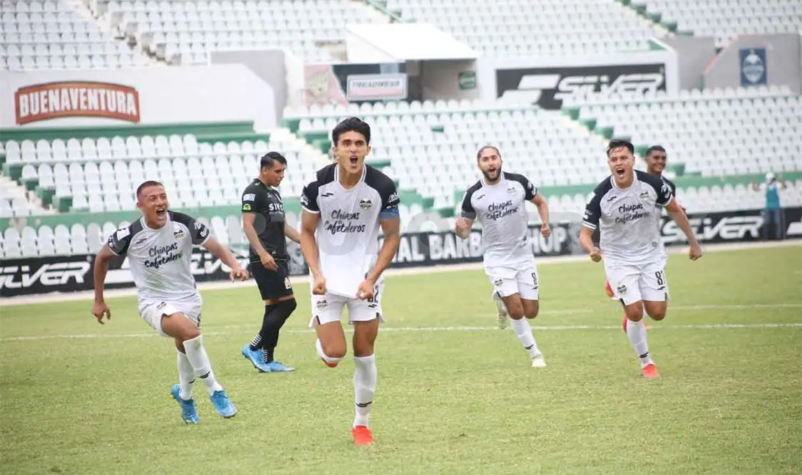 Cafetaleros ganó su primera batalla en casa