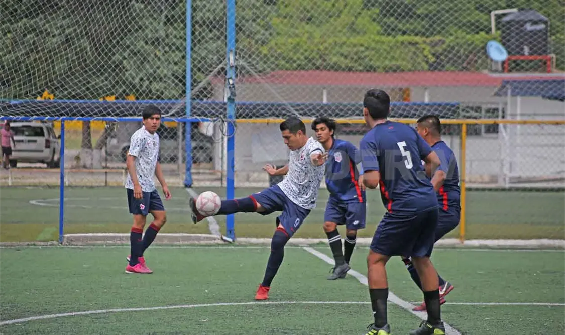 Deportivo Mina acaba el reinado de Villatoros FC