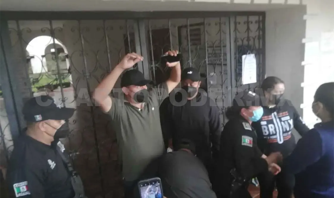 Protestan familiares de 21 retenidos en Pantelhó