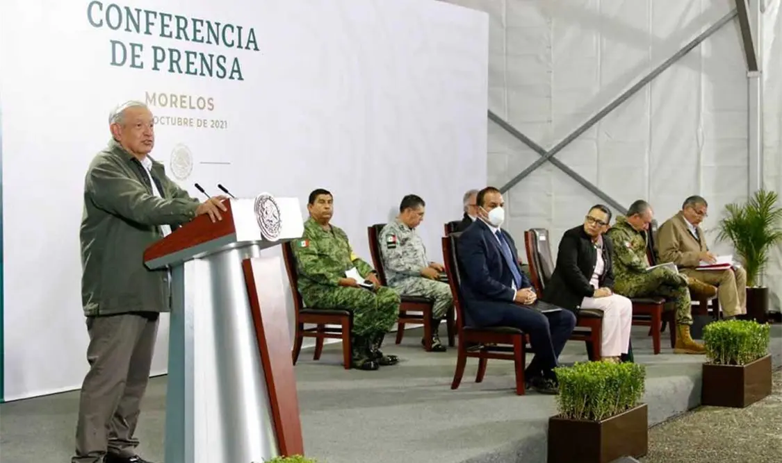AMLO envía iniciativa de reforma energética