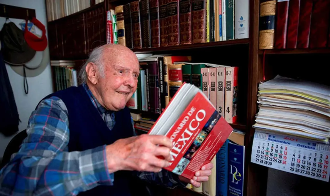 Lanzan libro que recopila todos los refranes