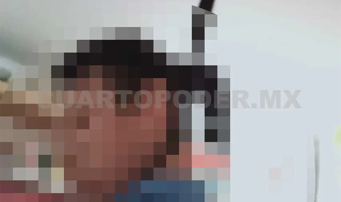 Hallan ahorcado a reo en una celda