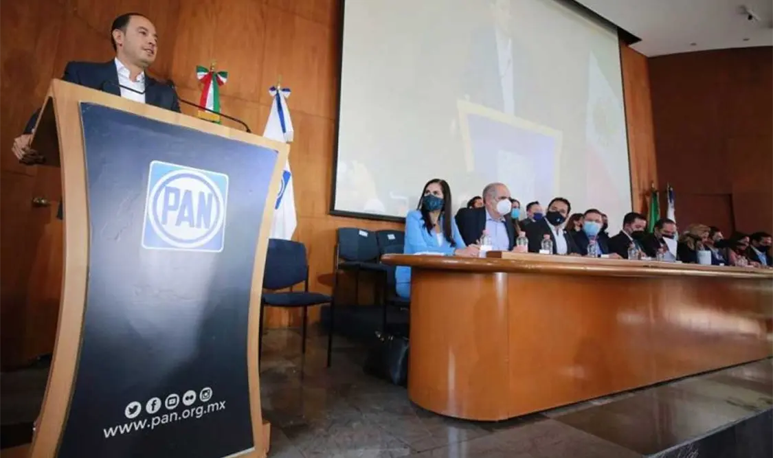 Después de un debate interno de más de dos horas, el Consejo Nacional del PAN declaró electo al nuevo CEN del blanquiazul. Cortesía