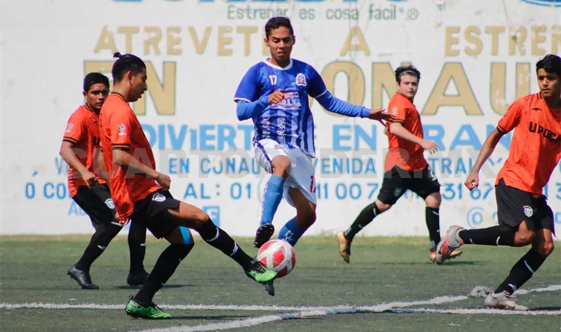 La escuadra universitaria se mostró mejor a la defensiva en su primer duelo, liderada por la experiencia de elementos como Carlos Ley y Luis Silias. Carlos López/CP