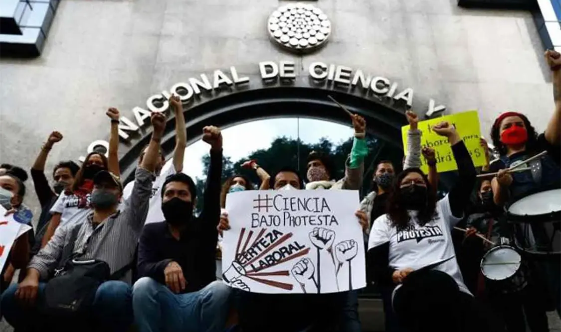 Rechazan acciones contra 31 científicos