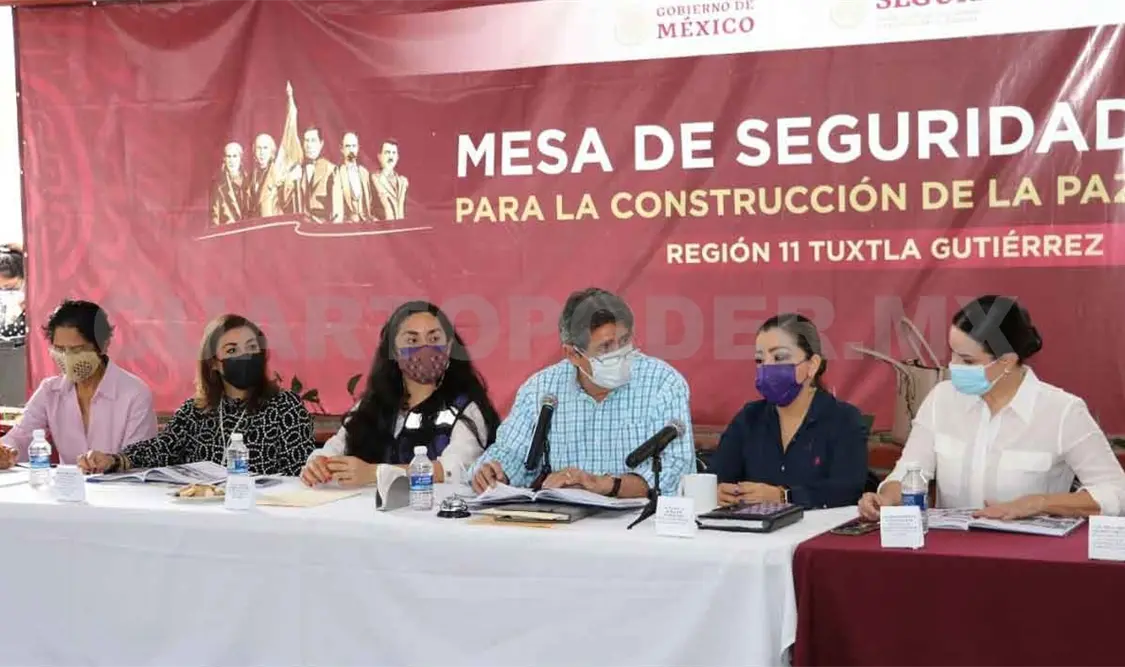 Rinde Gelitzly Pacheco informe de actividades