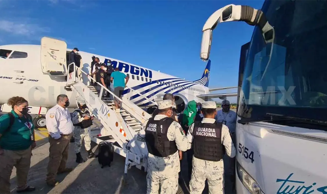 Grupo de migrantes de Haití es retornado a su país