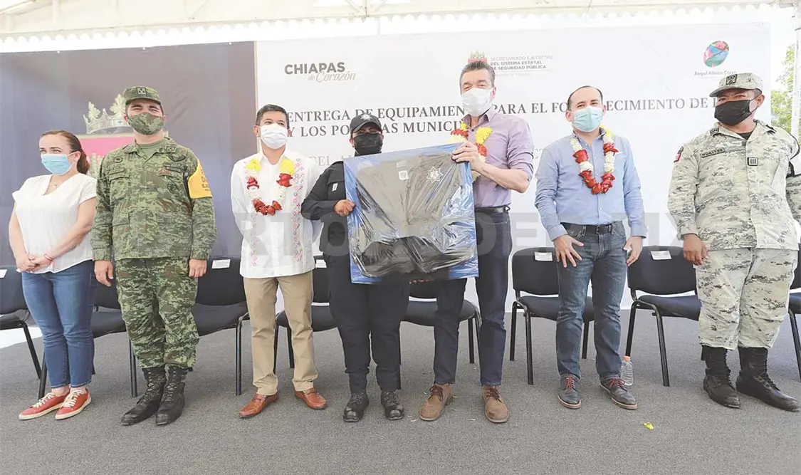 Escandón Cadenas encabezó la puesta en marcha del Cuartel de Seguridad Ciudadana y la entrega de equipamiento. CP