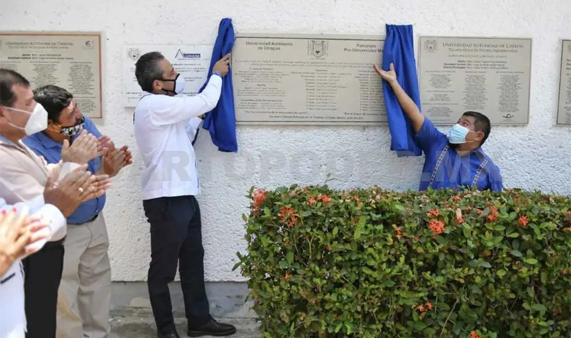 Reconocen a impulsores de la institución en Catazajá