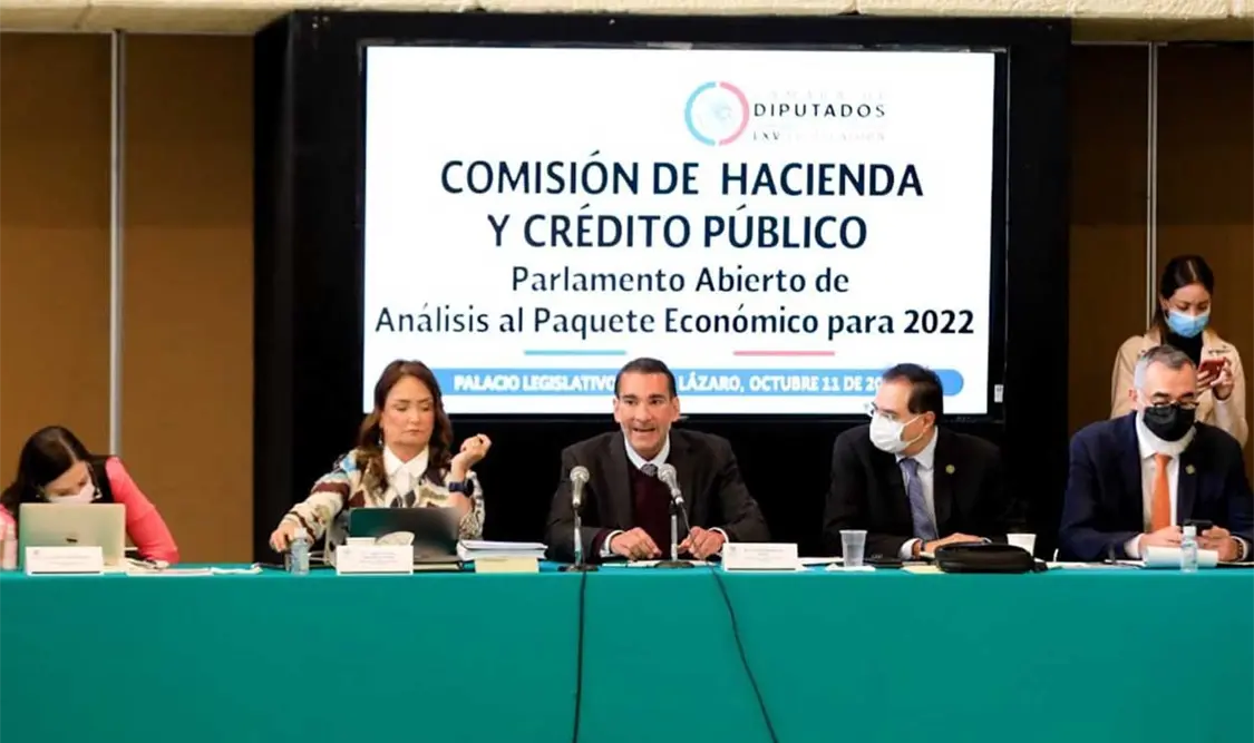 Realizan parlamento para Paquete Económico 2022