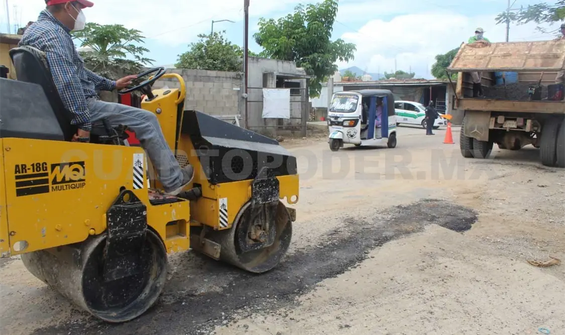 Ponen en marcha programa de Bacheo Emergente