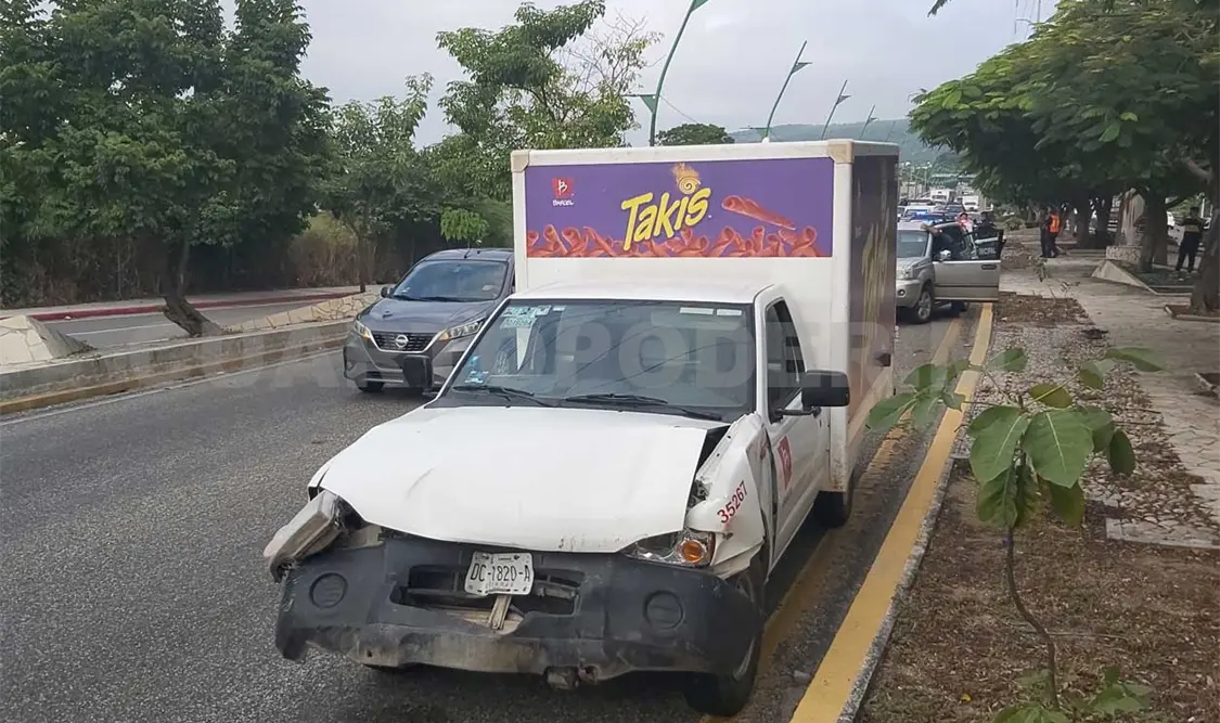 Colisión salda con cuantiosos daños