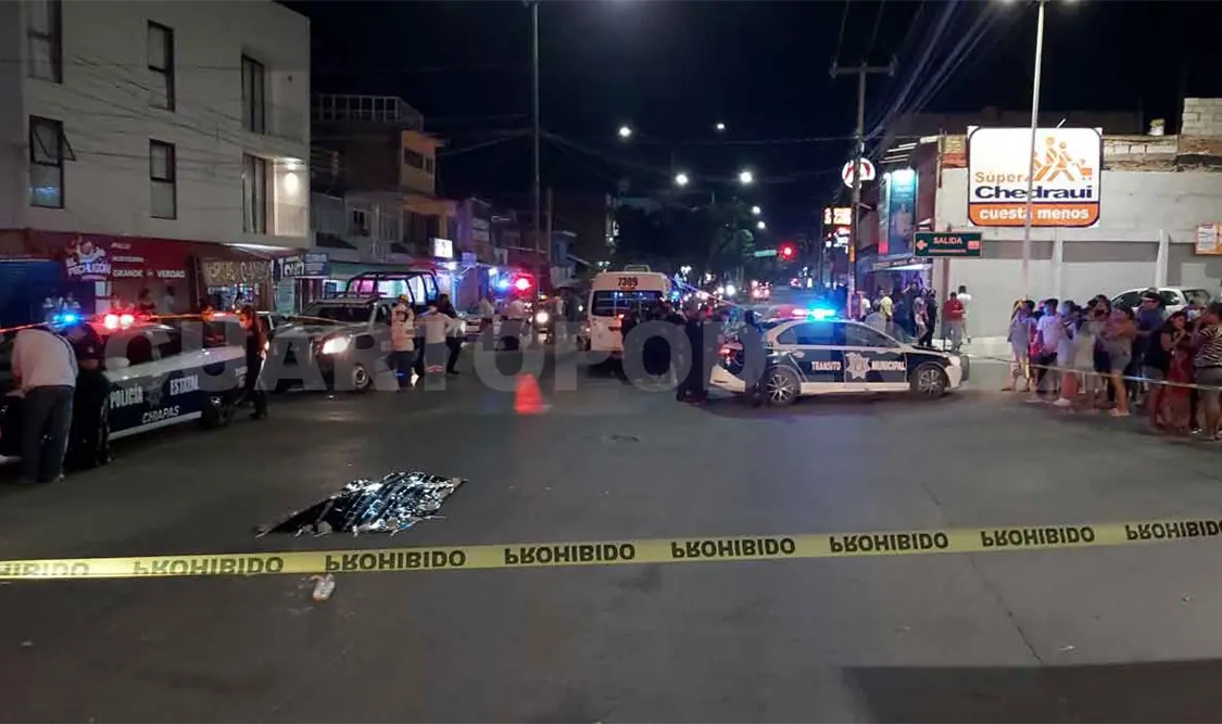 Fallece mujer tras ser embestida por colectivo