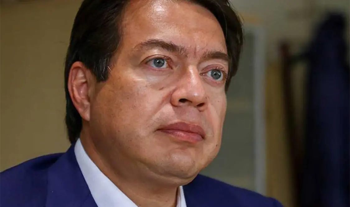 Mario Delgado acusó al INE de impedir que la población entregue su solicitud para convertirse en promotor de la revocación de mandato. Cortesía