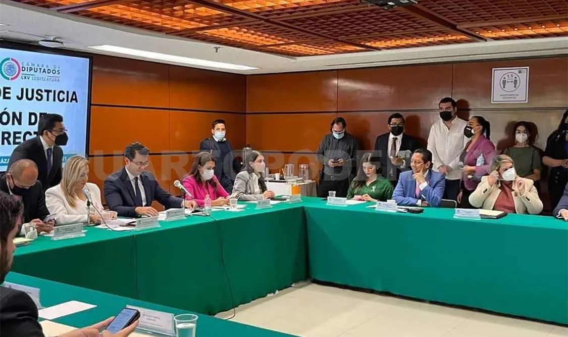 Participa Llaven en reunión con la Comisión de Justicia