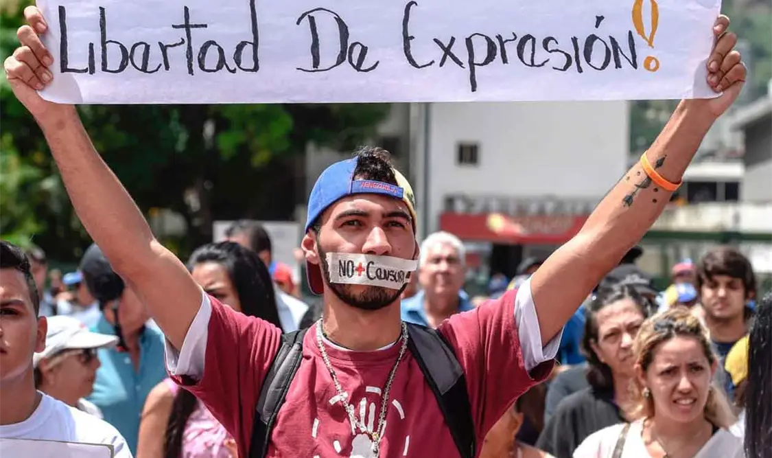 Cae México en Índice de libertad de prensa