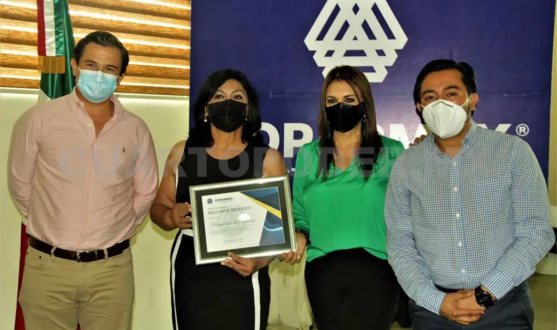 Refrenda Urbina compromiso con el sector empresarial