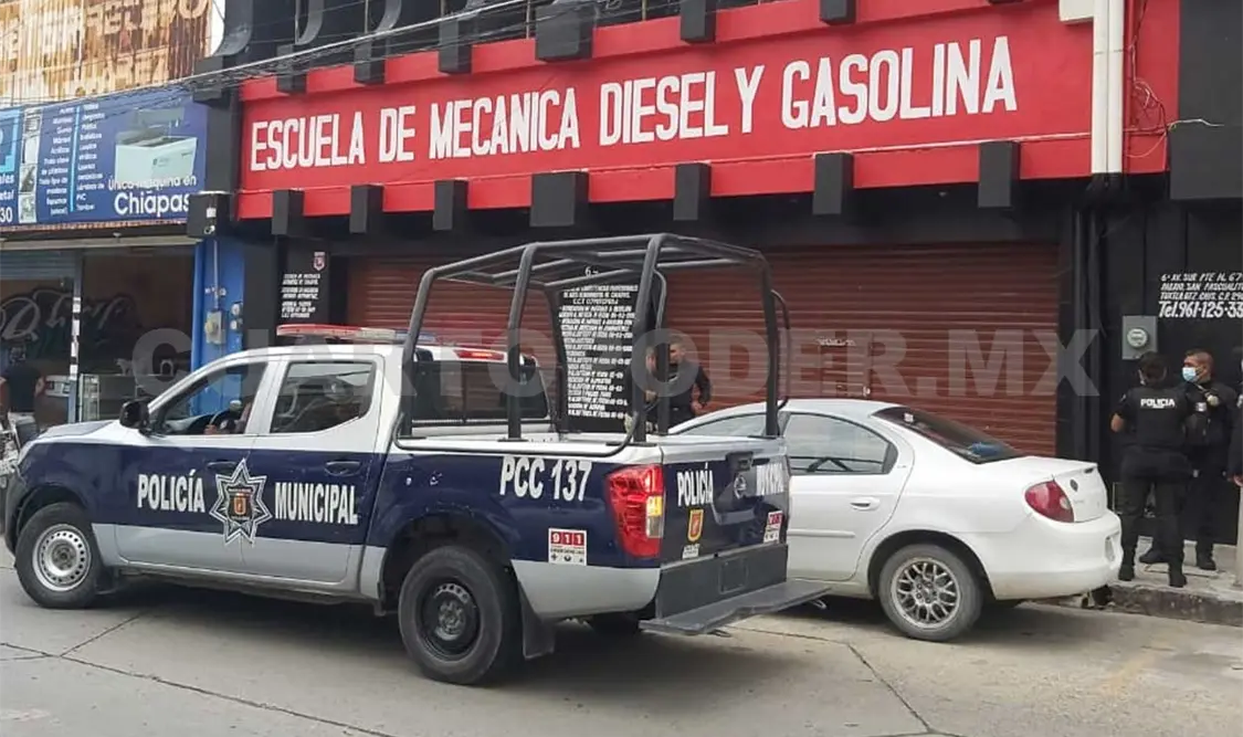 El asalto ocurrió ayer por la mañana en el inmueble que se localiza sobre la 6.ª avenida Sur, entre 5.ª y 6.ª Poniente. Ulises López / CP