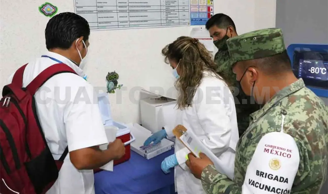 Continúa regulación para trabajadores de la salud