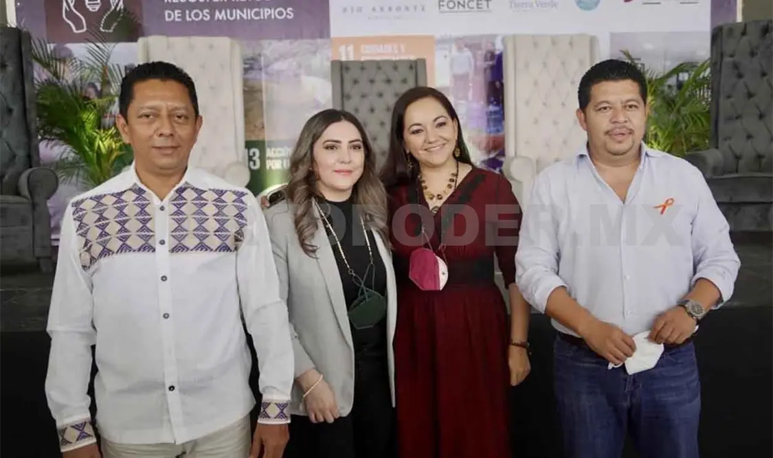 Participa Llaven Abarca en Foro Ciudadano