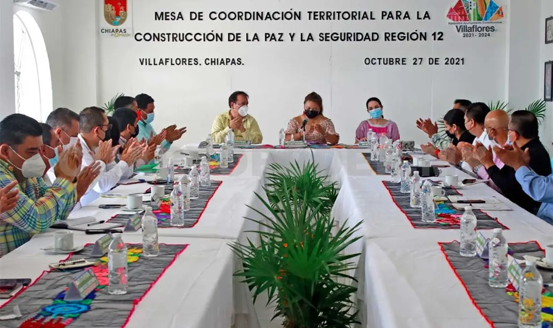 Alcaldes realizan Mesa de Seguridad Región 12