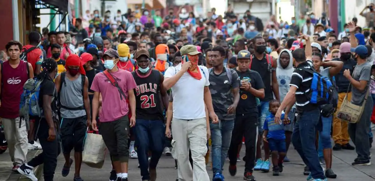 Baja flujo de migrantes, excepto en el país: OCDE
